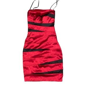 Woman’s Vintage Y2K Grunge/Emo Dress Size:5/6